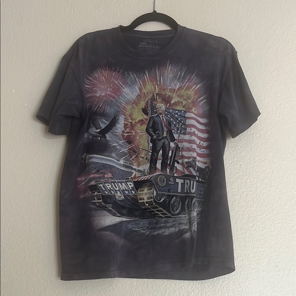 Trump Black Graphic T-Shirt, Medium